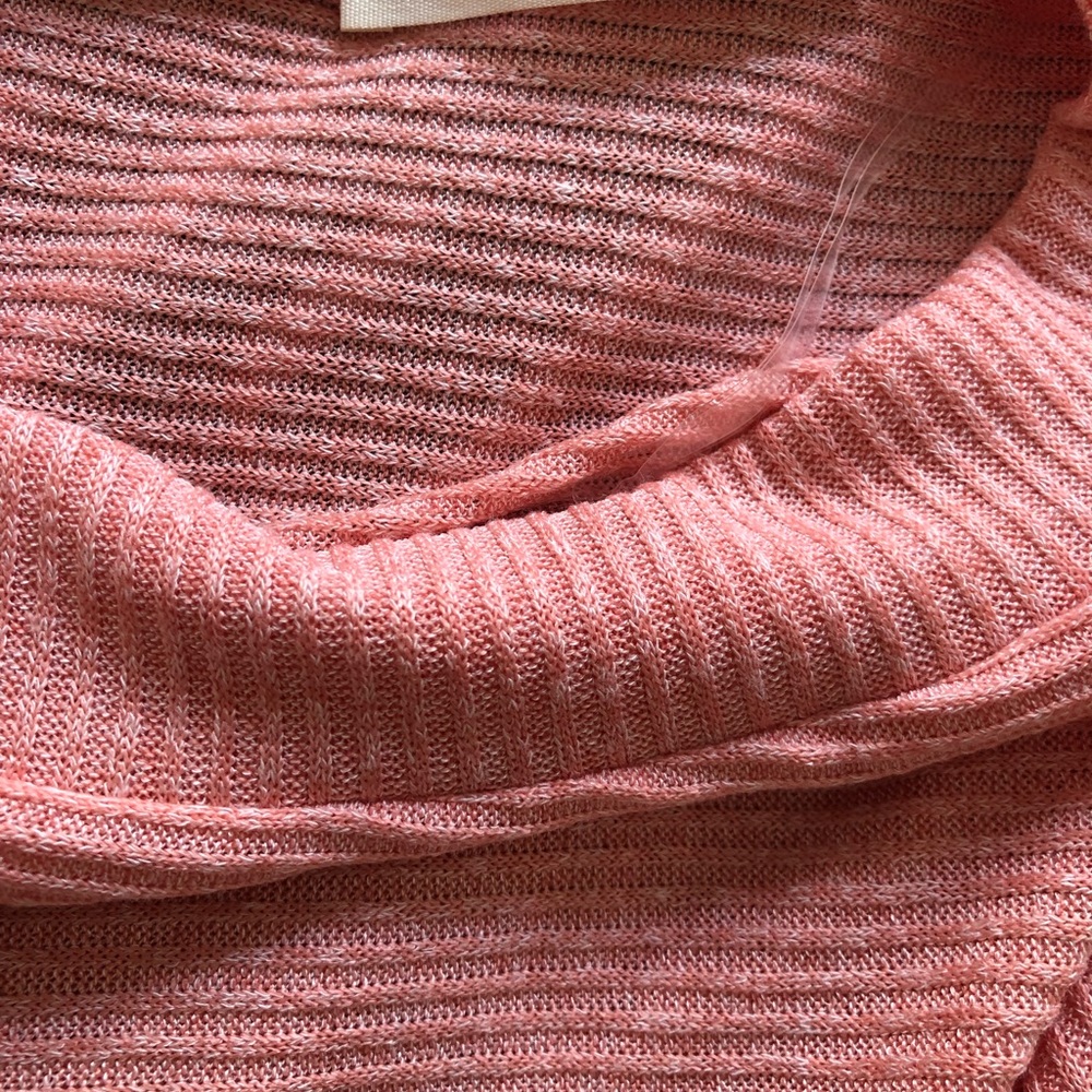 V Neck Loose Fit Top - Picture 6 of 6